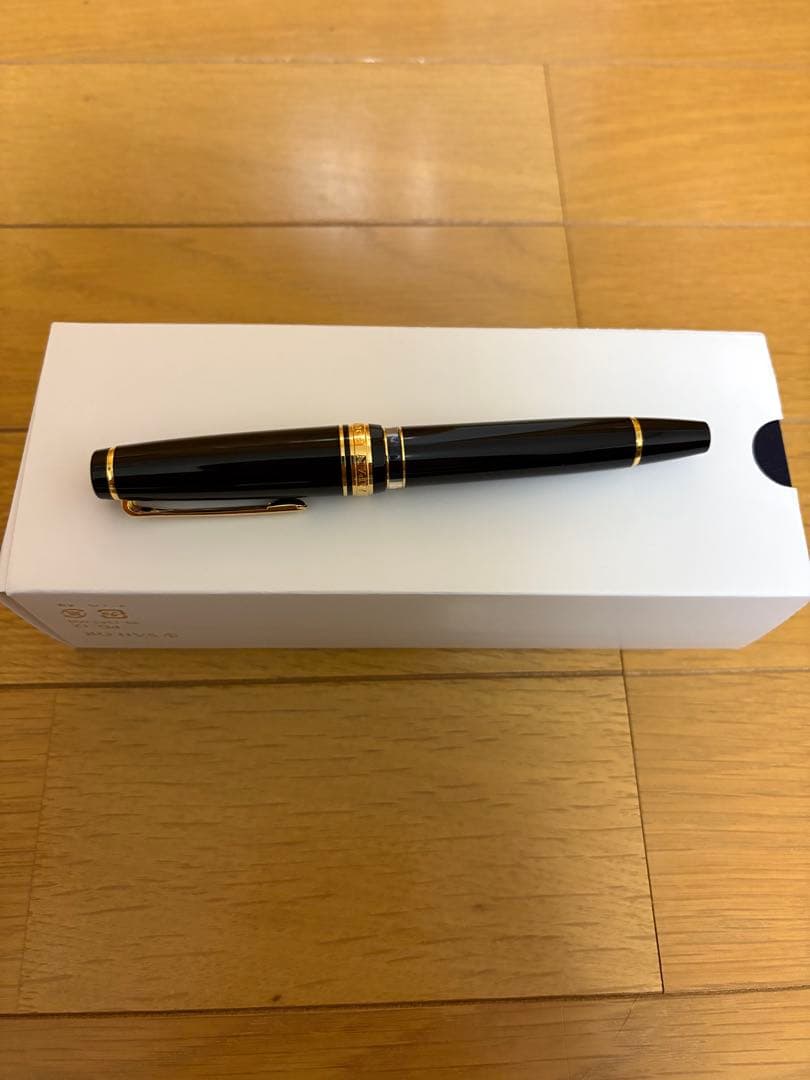 セーラー万年筆　プロフェッショナルギア　レアロ　中字　字幅M