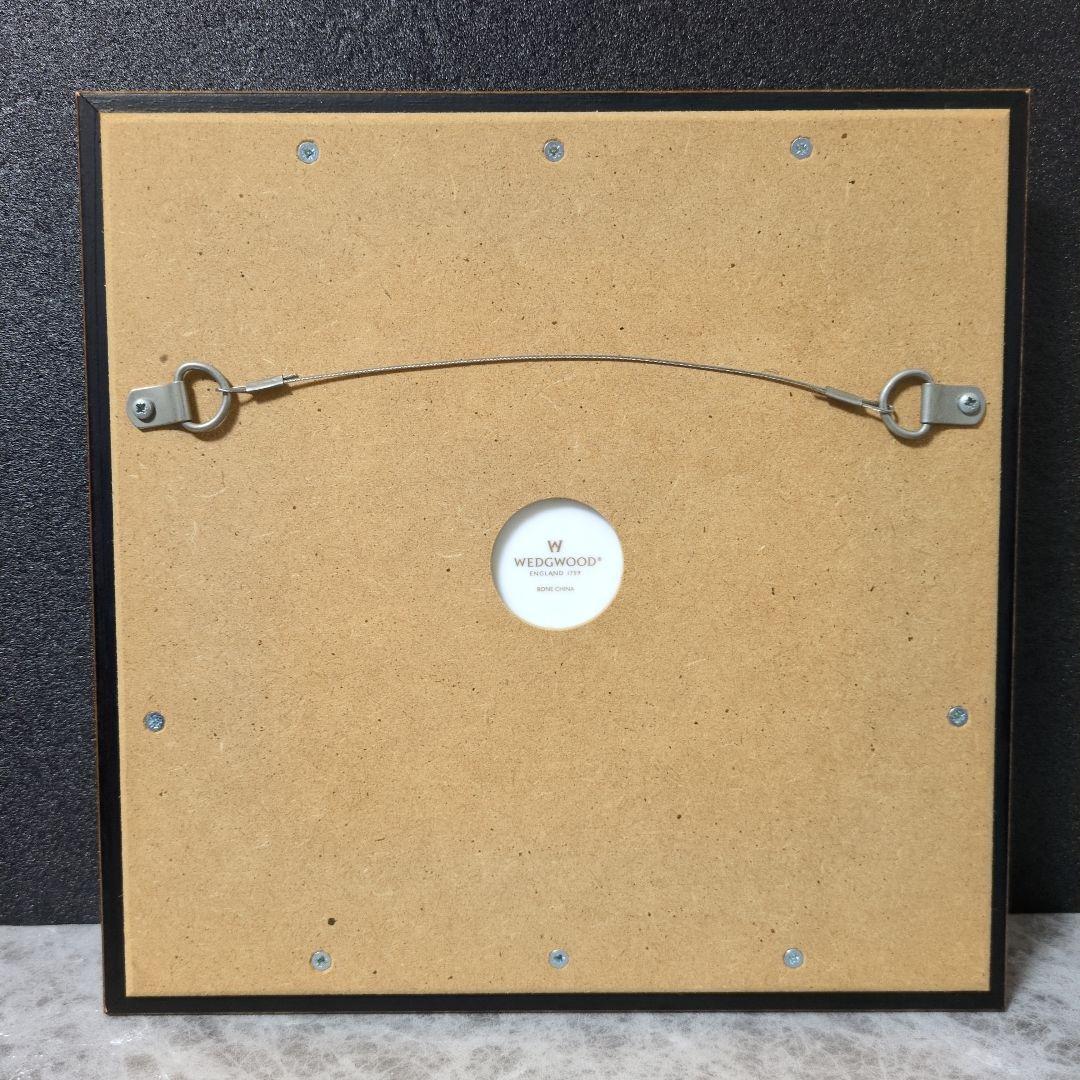 ウェッジウッド「フラワーブーケ」　　陶板　　額装