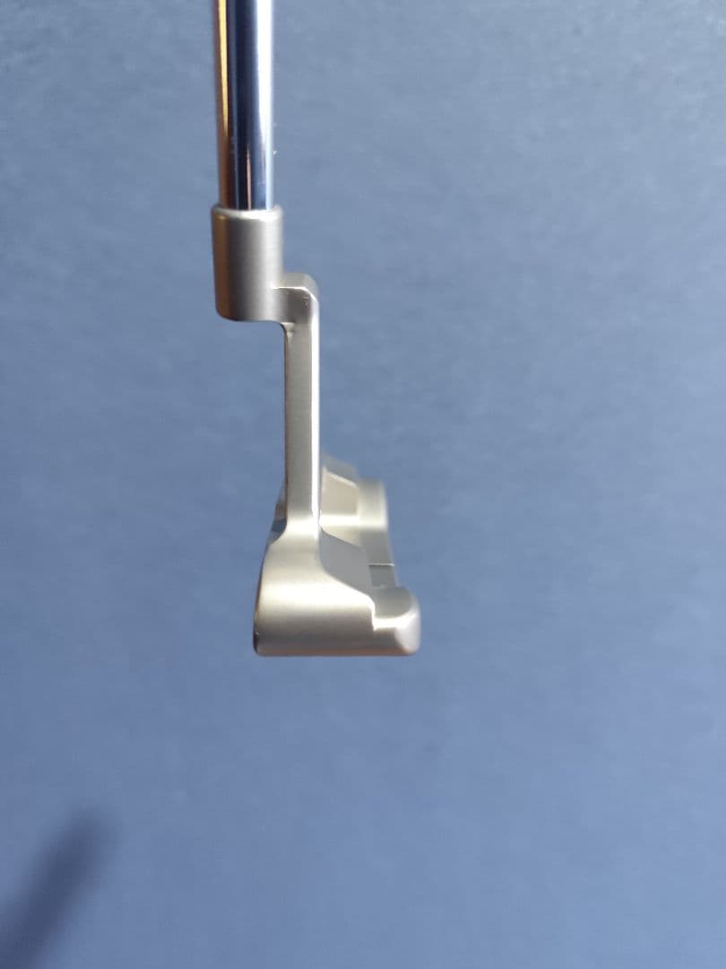 piretti　トライアンフ