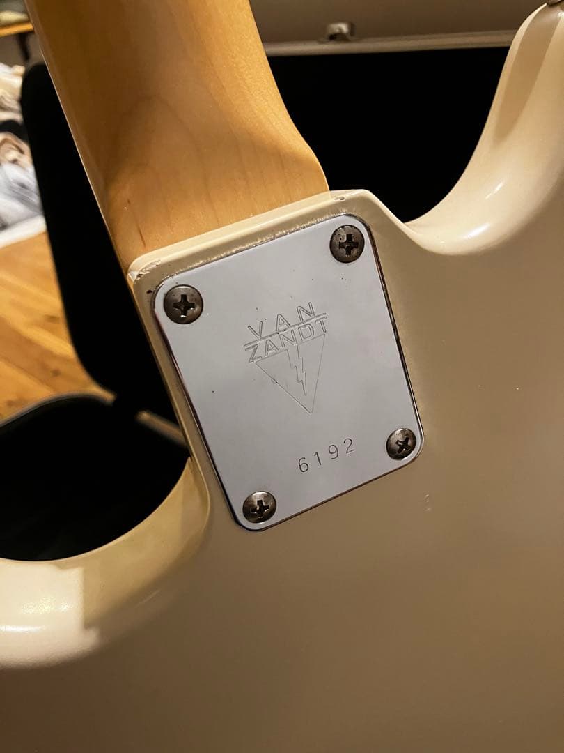 生産終了　vanzandt bronson 2011 初期　VWH