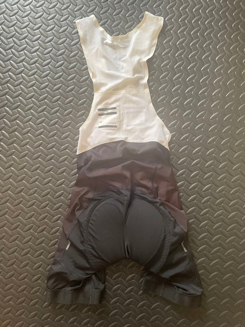 raphaサイクルジャージ上下