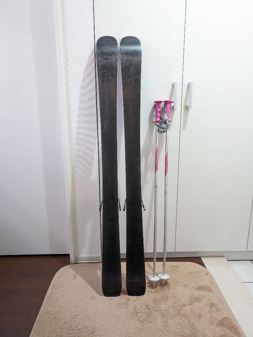 ロシニョール　ジュニア　スキー板 128㎝　ポール 84㎝　スキーケース付