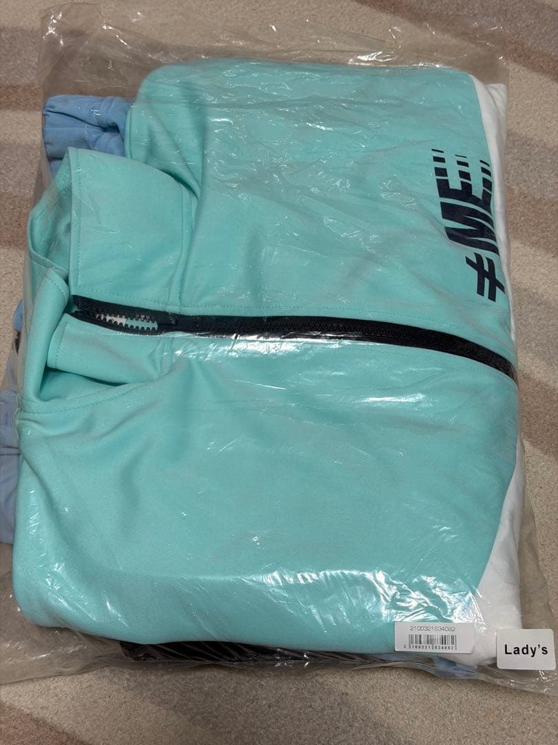 ≠ME 公式ジャージ　上下　レディース