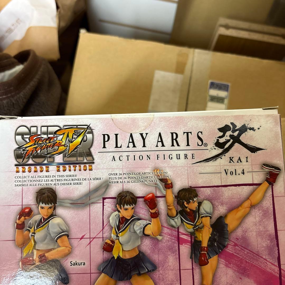 Play Arts改　さくら　フィギュア Vol.4 ストリートファイター4