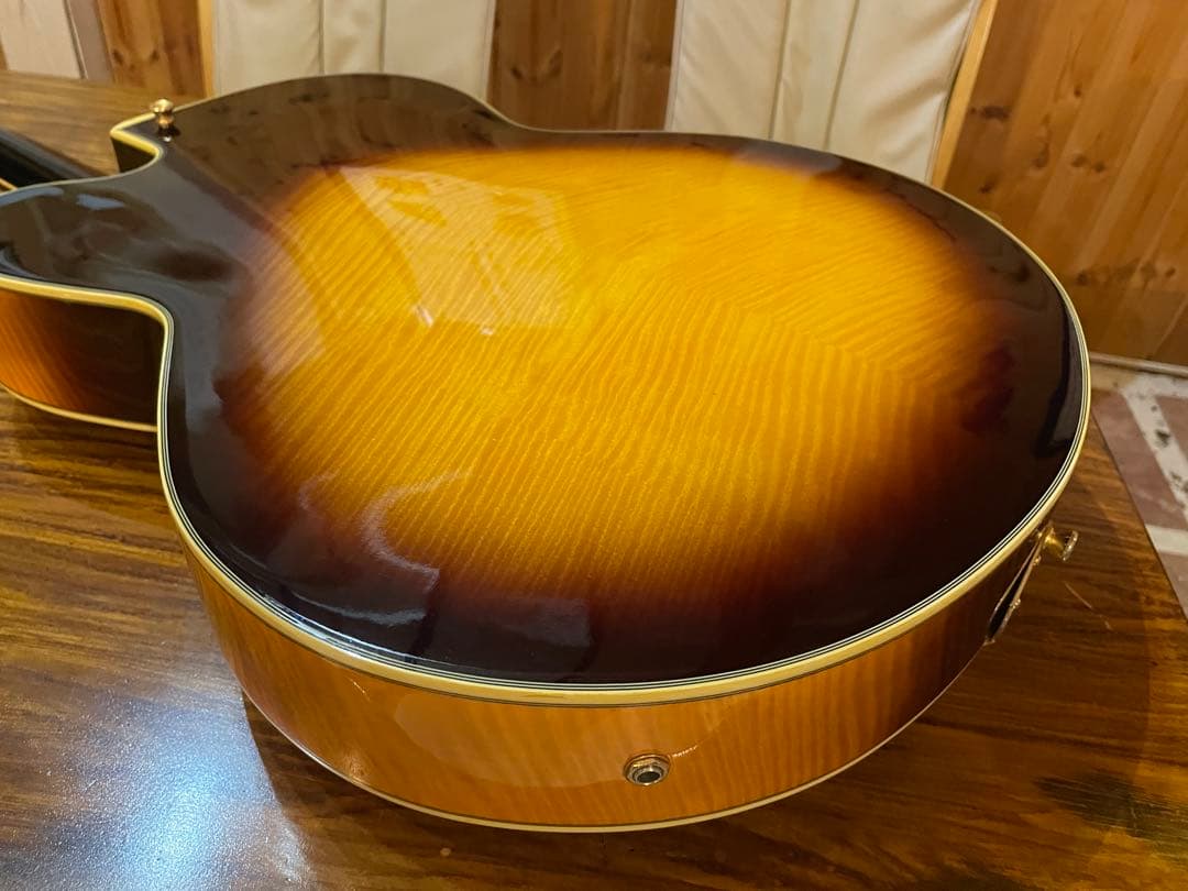 ギター Epiphone Zephyr Blues Deluxe VS