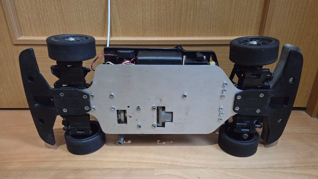 タミヤ TG10 エンジンカー 中古 エンジン 始動 メカ調整済み