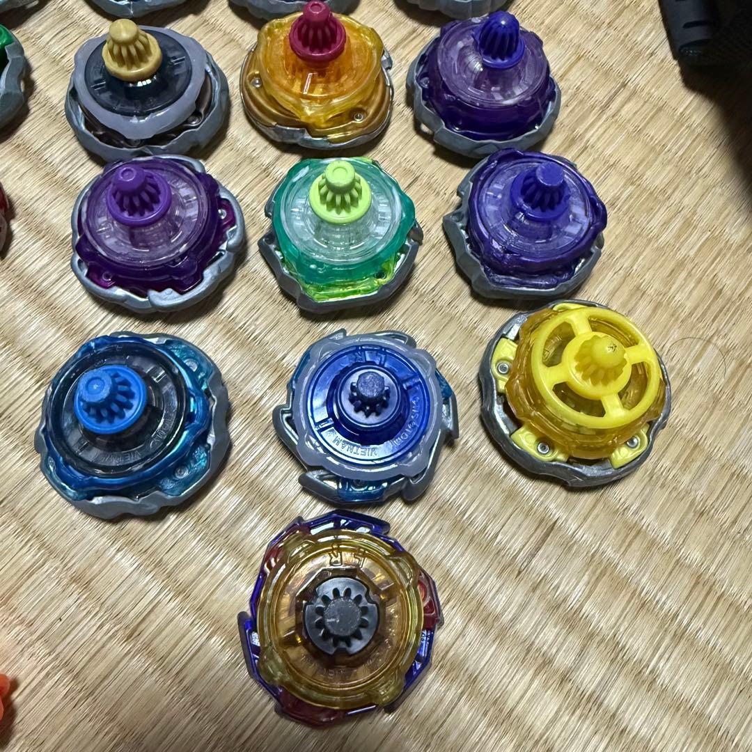 ベイブレードX引退品ベイ31個フルセットまとめ売り本日23:59まで値下