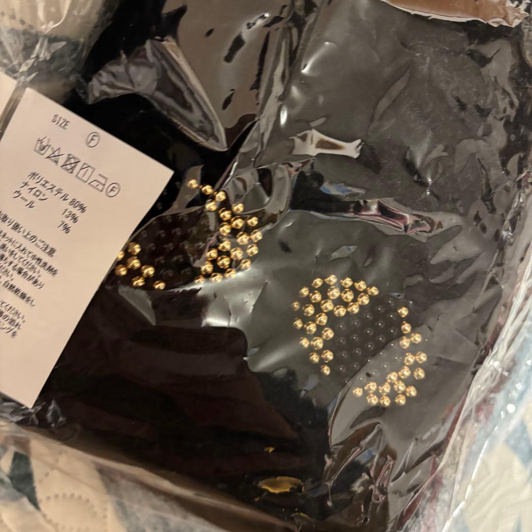 有村竜太朗　thecloset 黒猫マフラー　定価24000円