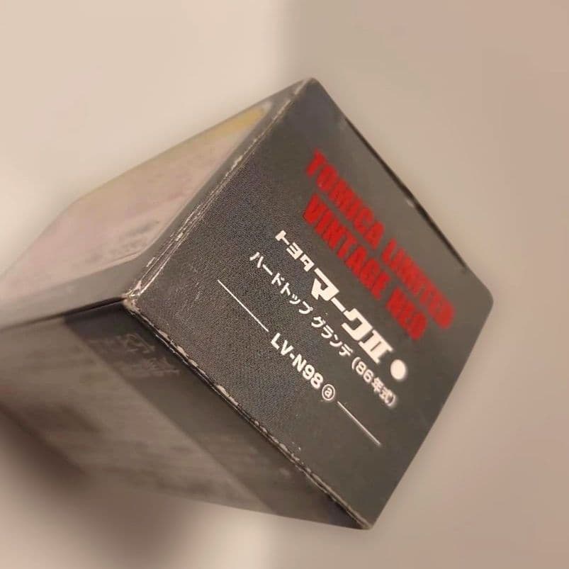 トミカ LV-N98a トヨタ マークII ハードトップ グランデ 86年式