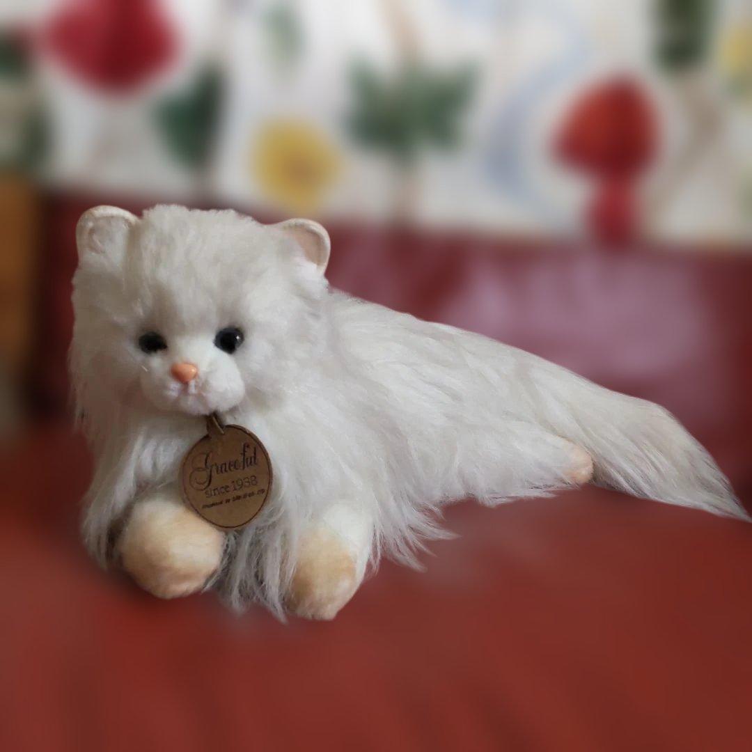 三英　ペルシャ猫　グレイスフル　長毛　日本製アクリル使用　70センチくらい　廃番