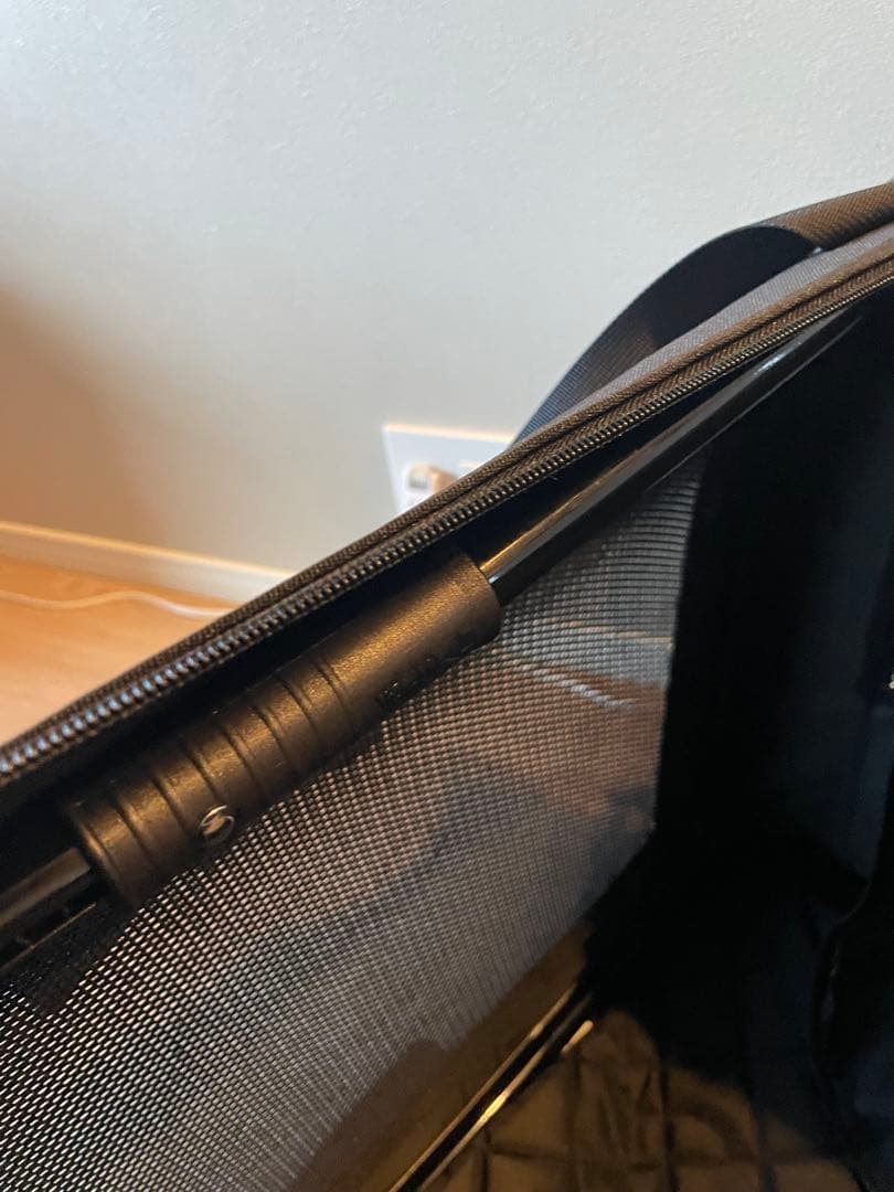 中型犬用メッシュ窓付きキャリーバッグ (フォルダブルペットキャリア)折り畳み式