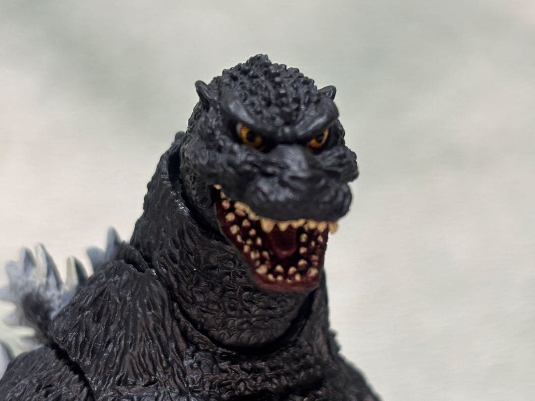 【美品】 S.H.モンスターアーツ ゴジラ
