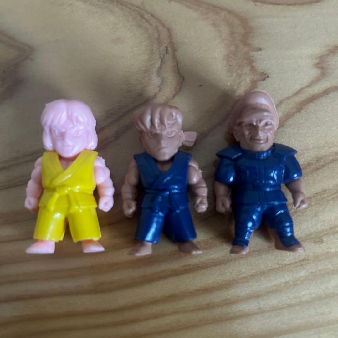 ストリートファイターガチャ消しゴム3体セット