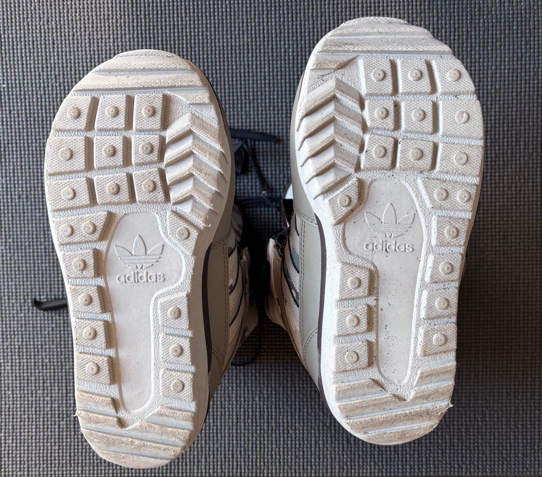 adidas スノーボードブーツ カモフラージュ