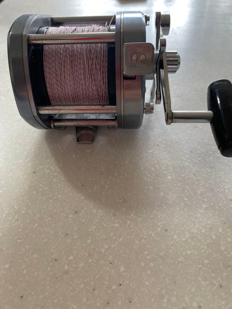 SHIMANO Bantam 1000L フィッシングリール