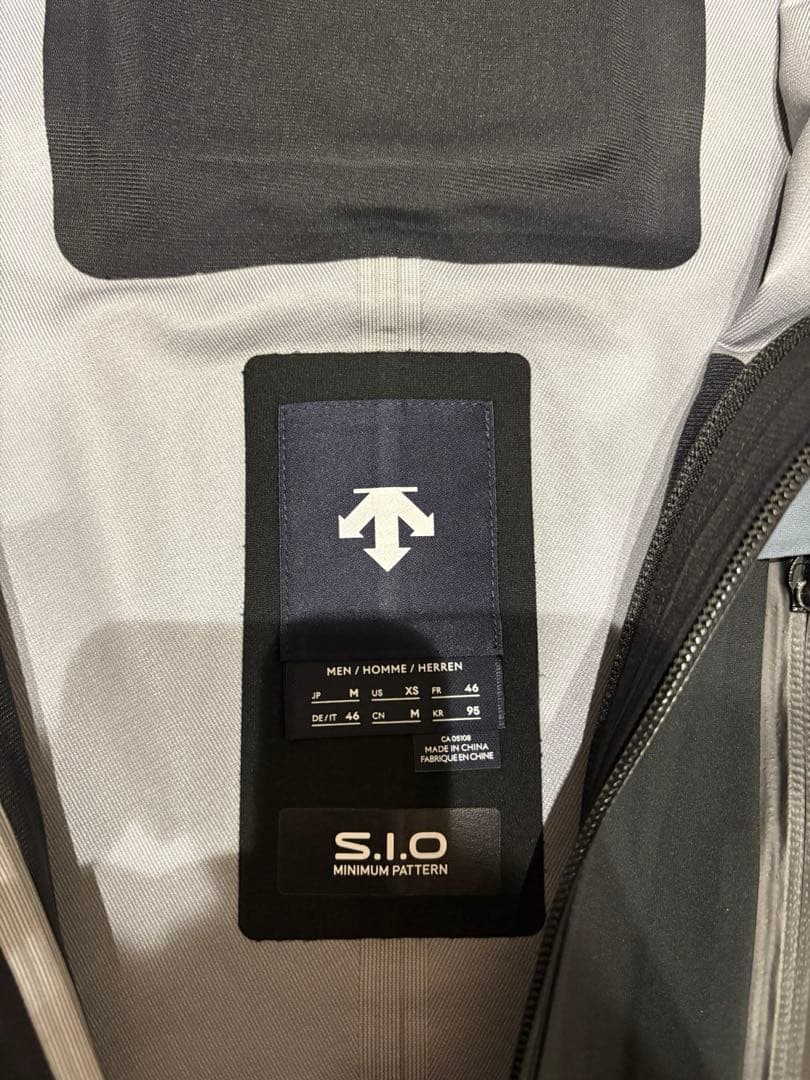 デサント　スキーウェア上下セット　週末値下げ中