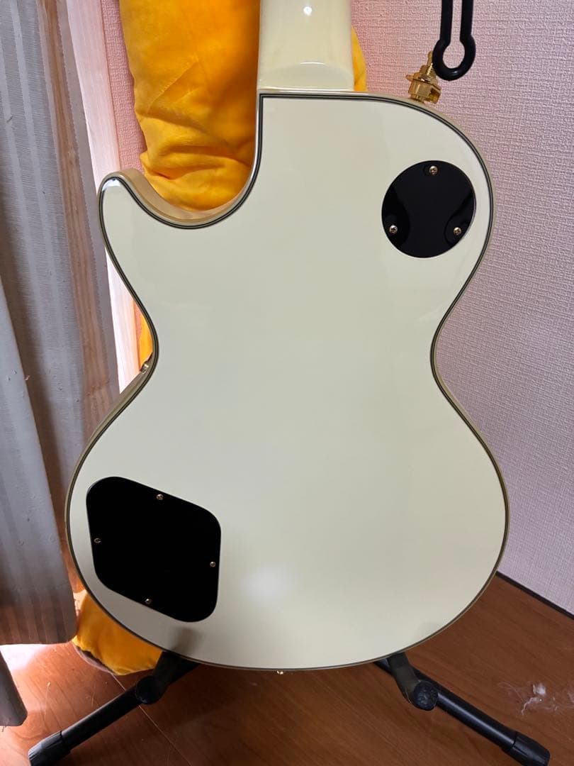 Burny レスポールカスタム　白