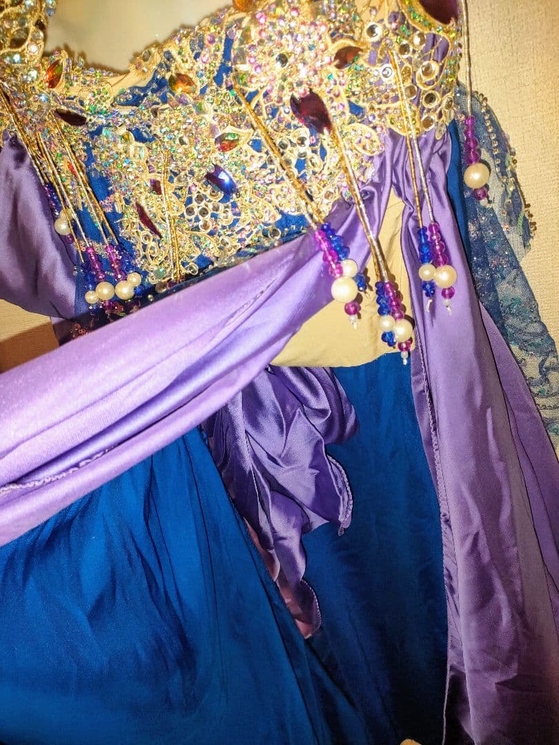 【新品】ベリーダンス セットアップ 青紫 ビーズ装飾
