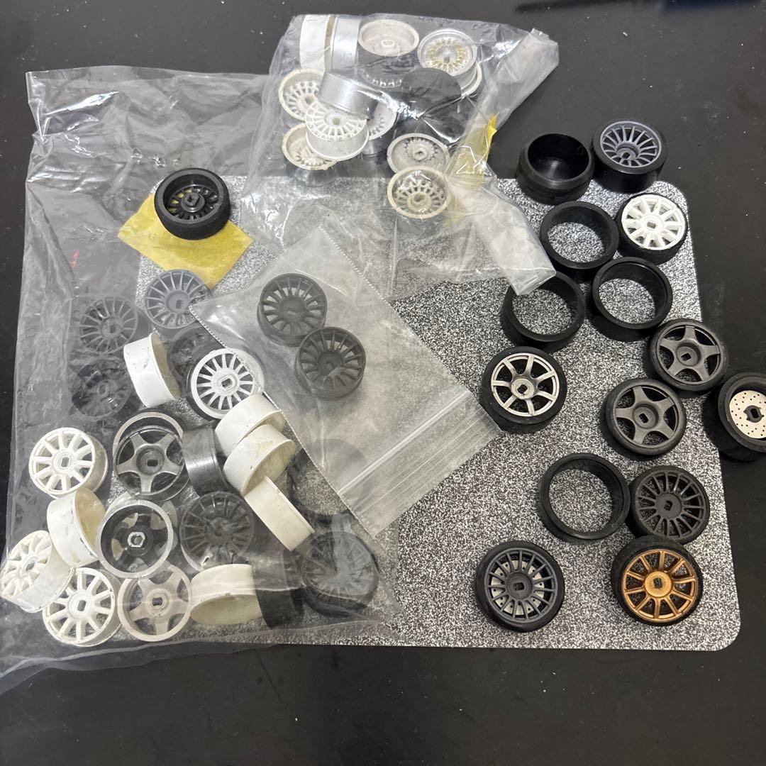 ま*る様 Mini-Z京商￼MA-030EVOセンサー付き赤モーター