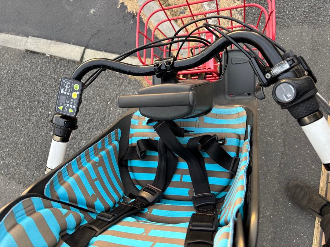 中古20㌅ブリヂストン電動アシスト自転車　8.7Ah 大阪　002番