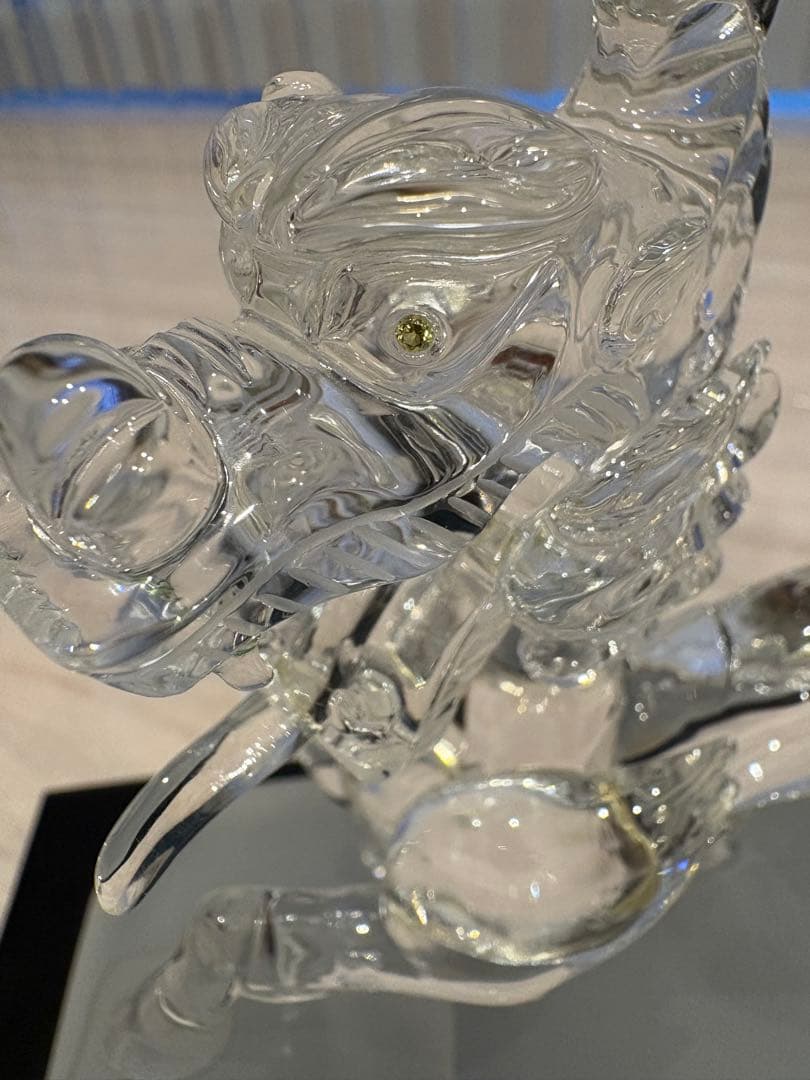 合成水晶　白虎　彫刻　伝統工芸品　風水 当時150万で購入