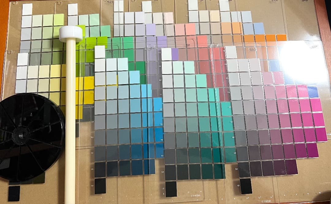 日本色彩研究所 色立体模型 10色相 マンセル 色体系 B5判 10枚