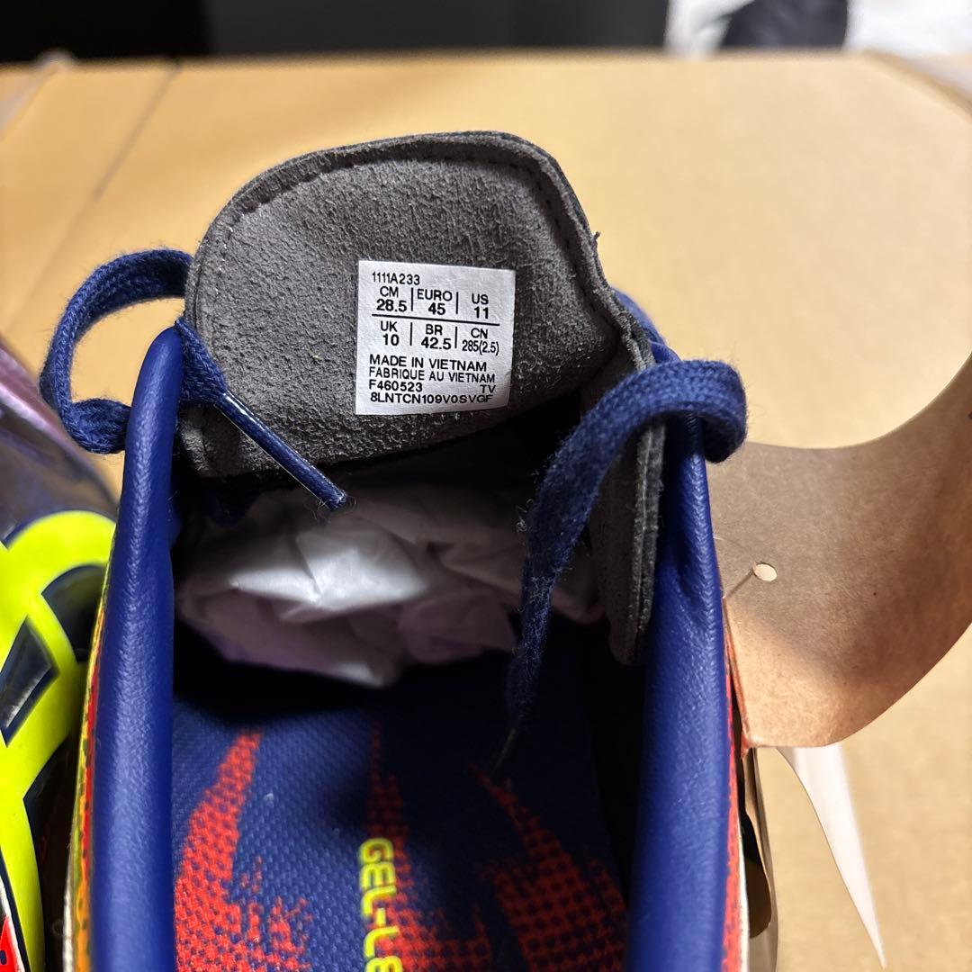 ASICS スパイクシューズ ネイビー/イエロー