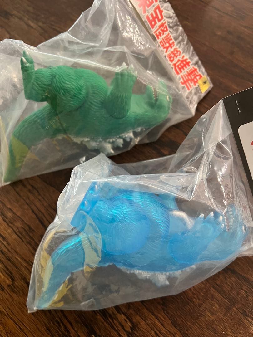 サンガッツ本舗　東宝怪獣総進撃 鈴木製作所 スズキンゴジ　緑　クリアブルーset