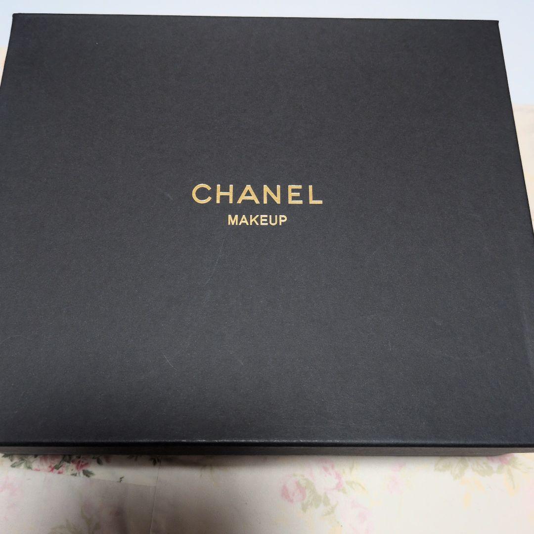 CHANEL ノベルティショルダーバック
