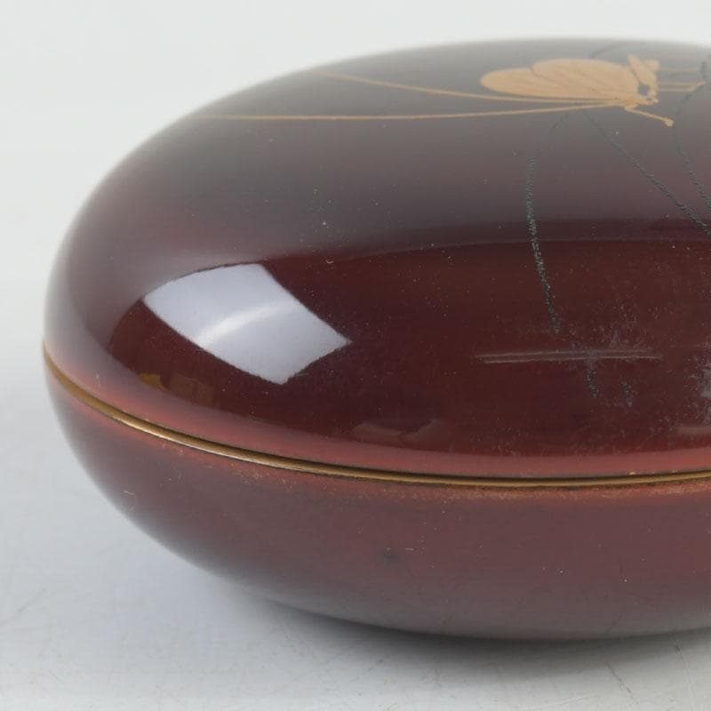 茶道具　武司作　鈴虫蒔絵　内金溜　香合　共布共箱　V　9517