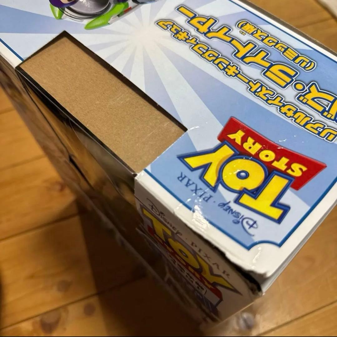 トーキングフィギュア　バズ・ライトイヤー