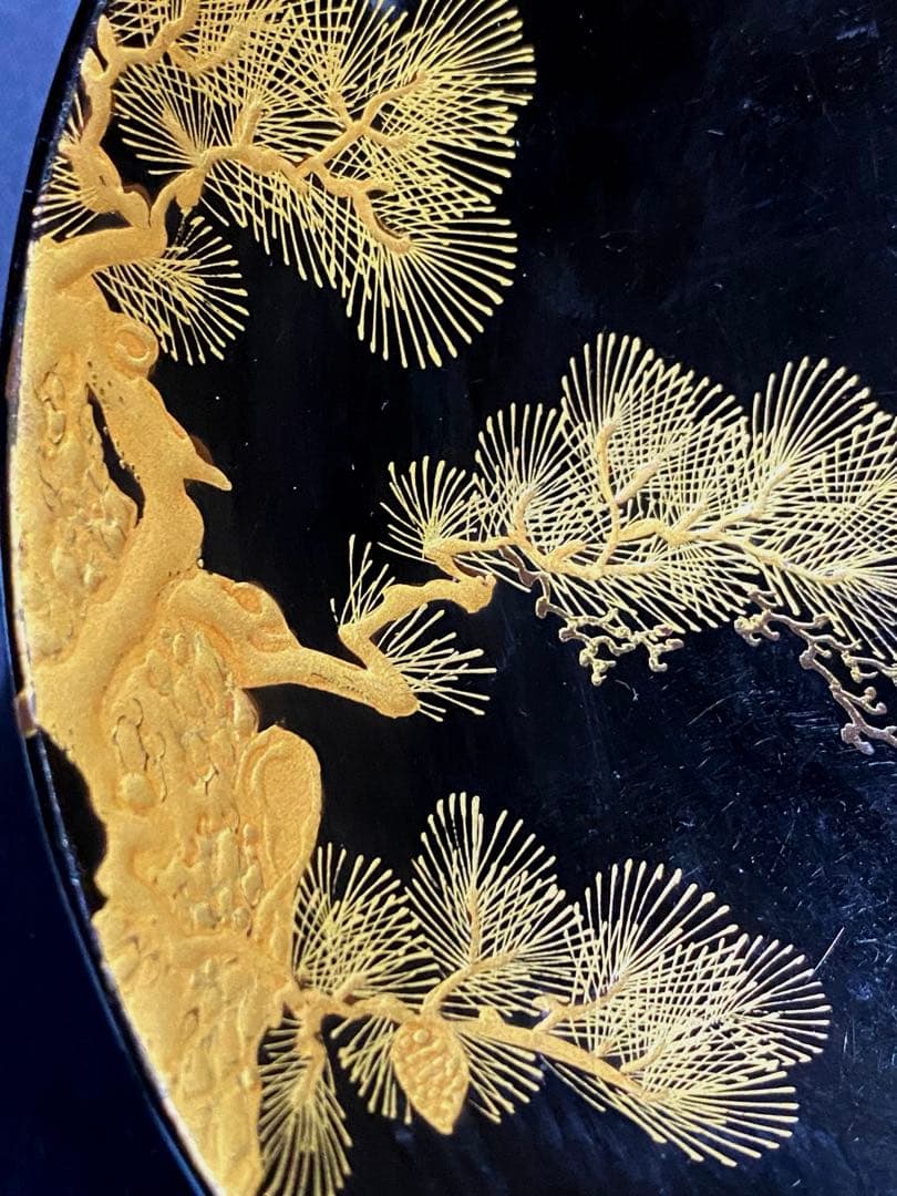明治骨董旧家蔵出し　豪華黒塗り吸物椀　松鶴金蒔絵　明治参十参年購入　木製漆器二客
