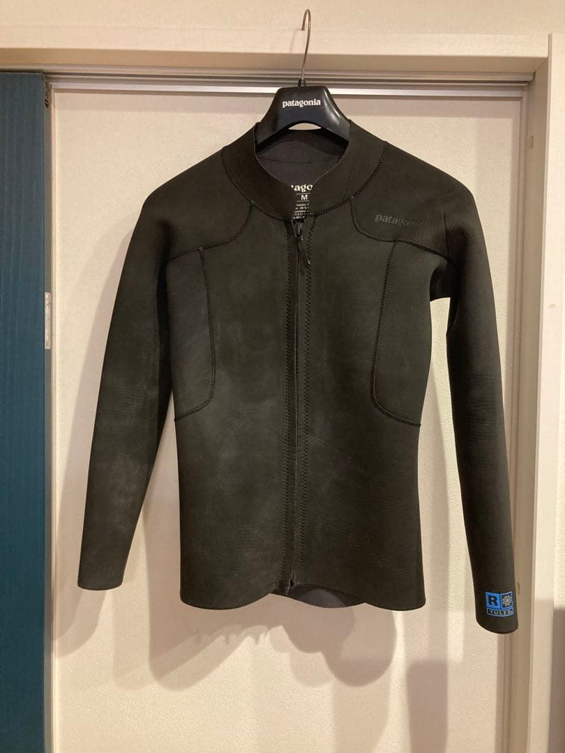 （See The Sun. ）patagonia タッパー Mサイズ