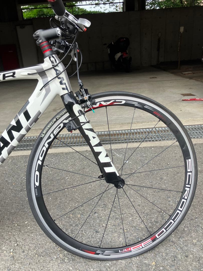 GIANT FCR クロスバイク　M 美品　(引取りき限定)