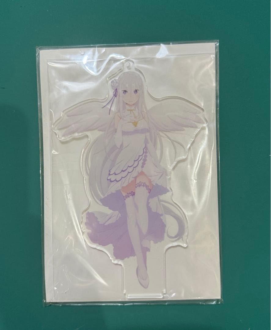 Re:ゼロから始める異世界生活　エミリア　エンジェルアクリルスタンド