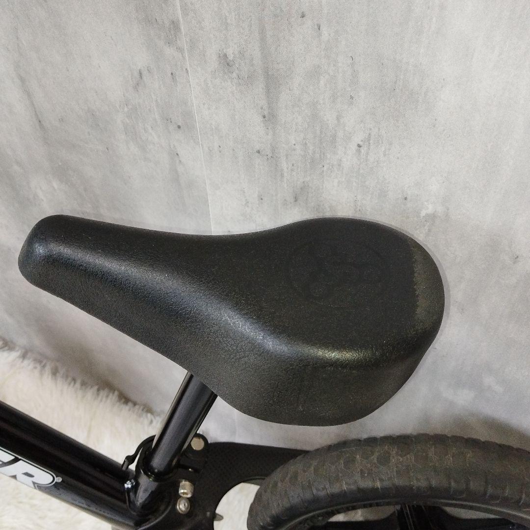 美品 STRIDER ストライダー スポーツモデル 12インチ ブラック 黒