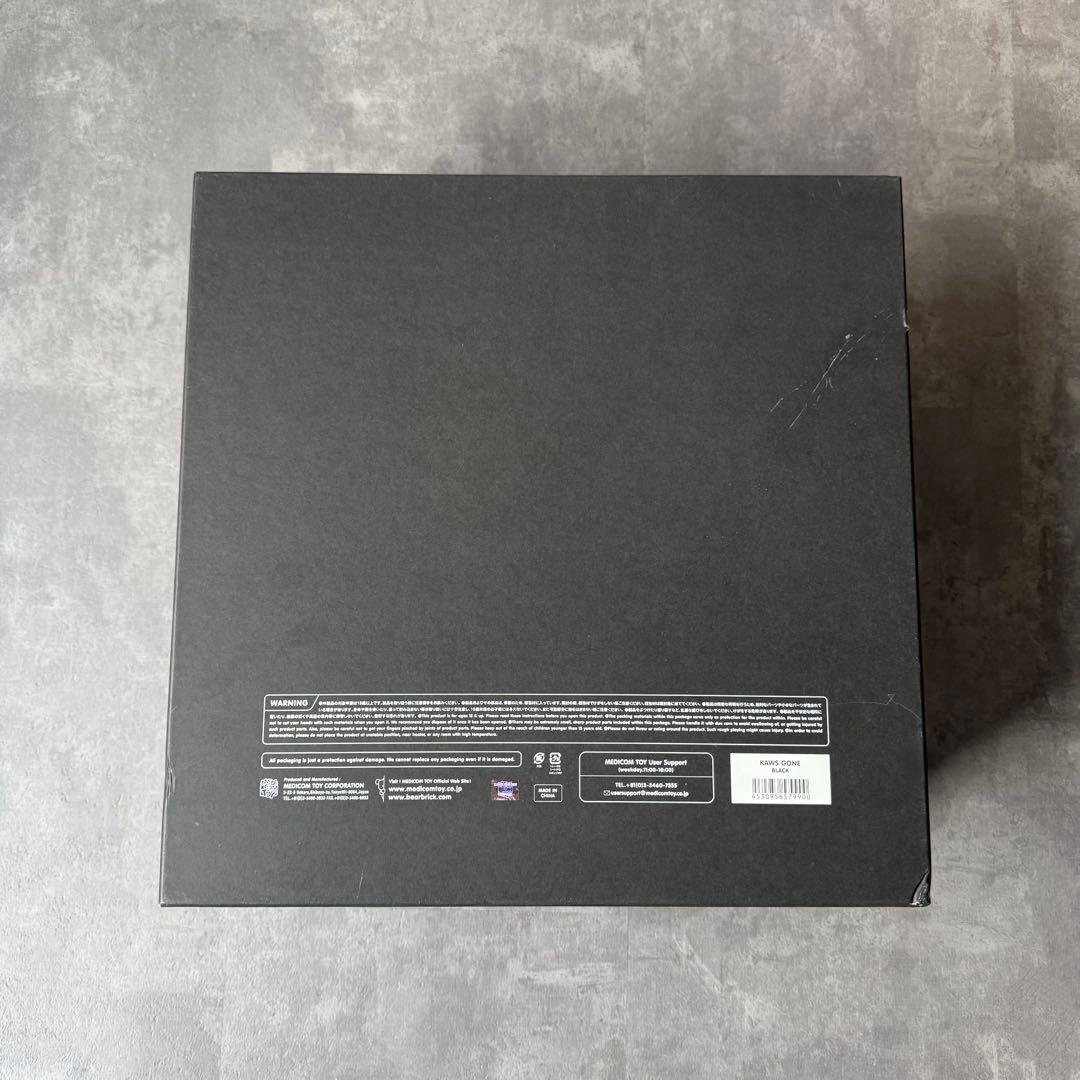 【美品・未使用品】KAWS GONE BLACK OPEN EDITION