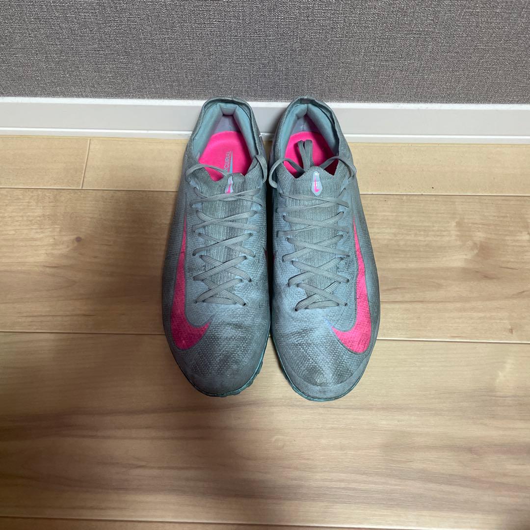 サッカースパイク・トレーニングシューズ セットでお得。