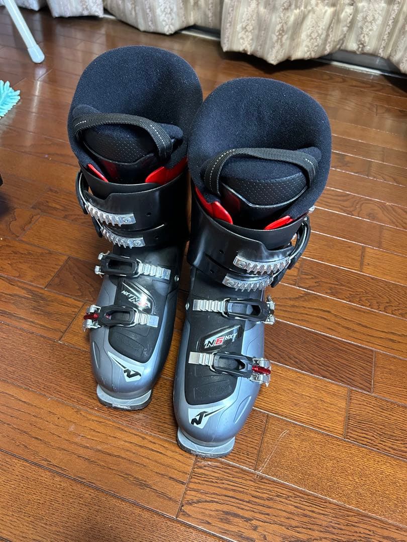 必見！使用回数少✮Nordica スキー用ブーツ 26.5サイズ