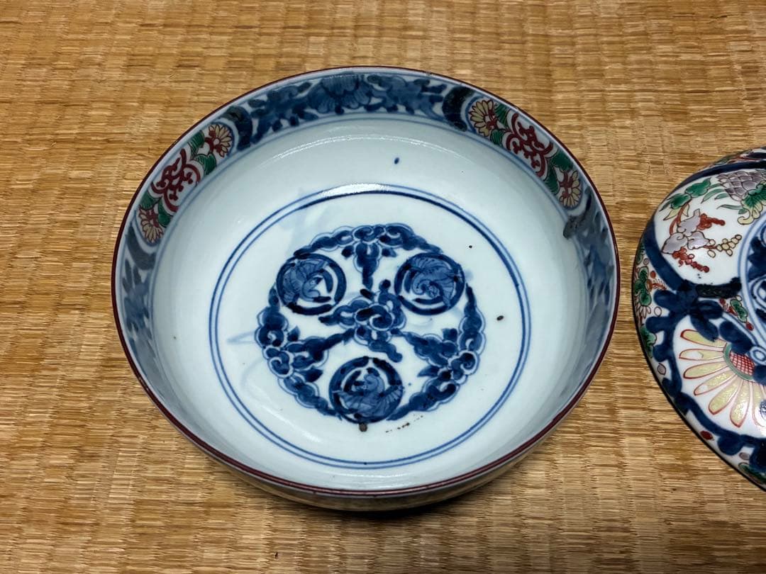 古伊万里 染付 色絵 蓋物 【富貴長春】銘あり 菓子器 菓子鉢 中国骨董