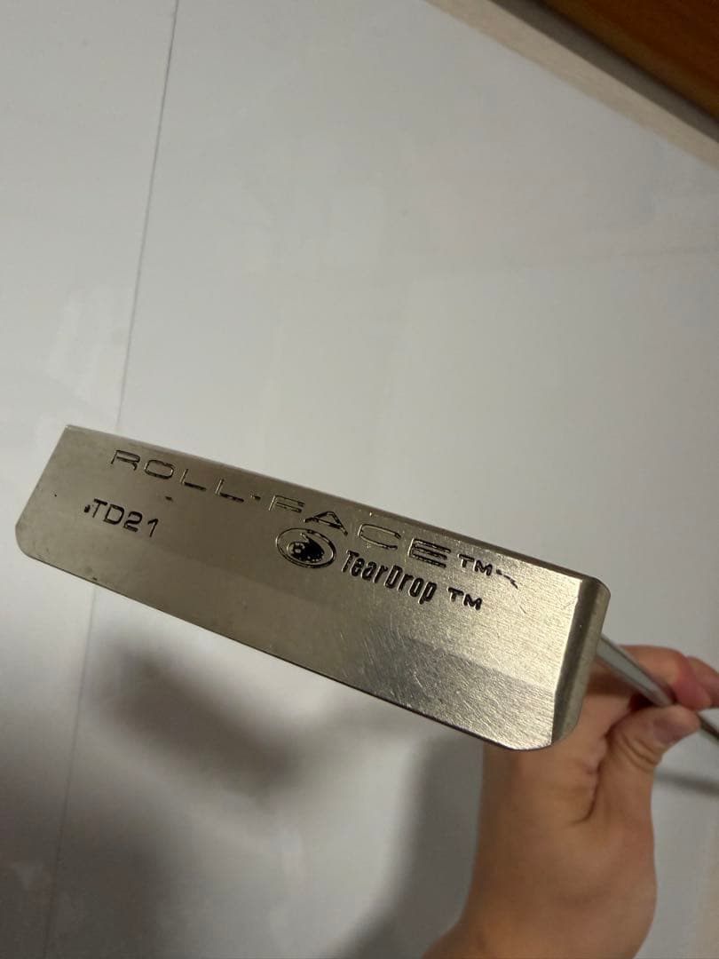 TD21 シルバー仕上げ マレット型パター