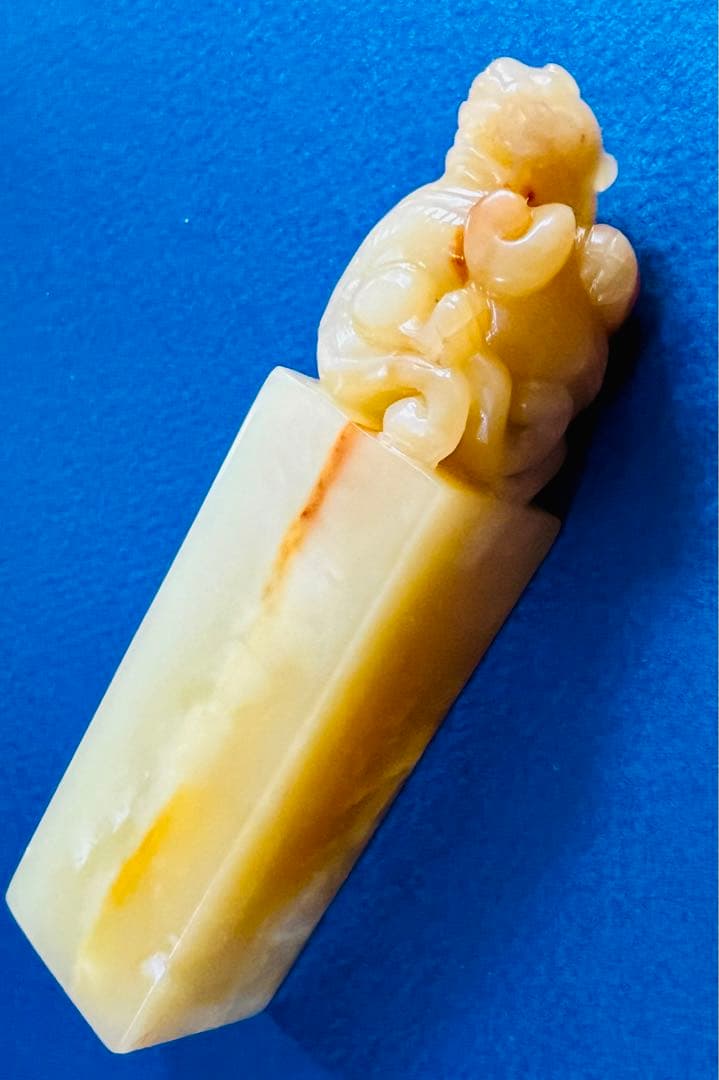 寿山・芙蓉石　印材　2.1×2.2×9.2