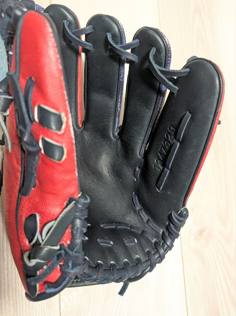 アンダーアーマー　軟式一般用グローブ　オールスター限定モデル