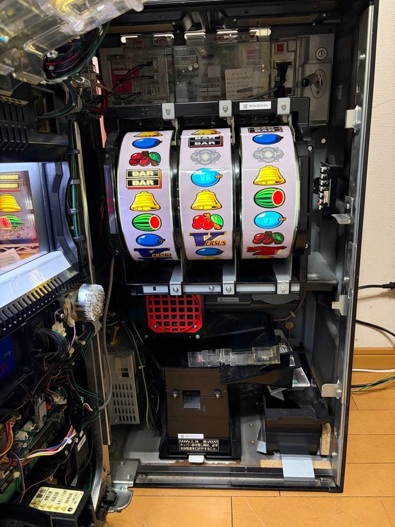 VERSUS バーサス 5号機 実機 不要機