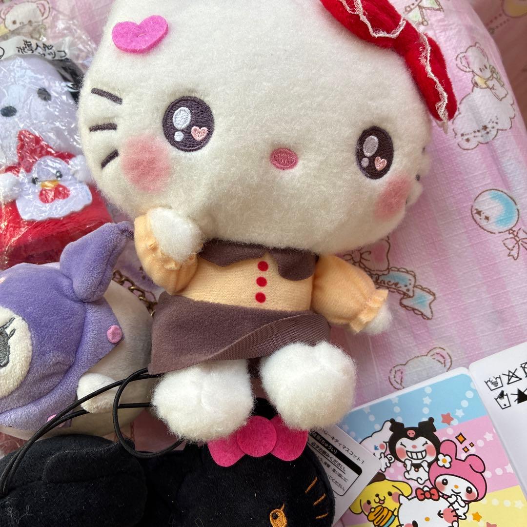 サンリオ　キャラクター　ハローキティ　クロミなど　ぬいぐるみ　おまとめ売り