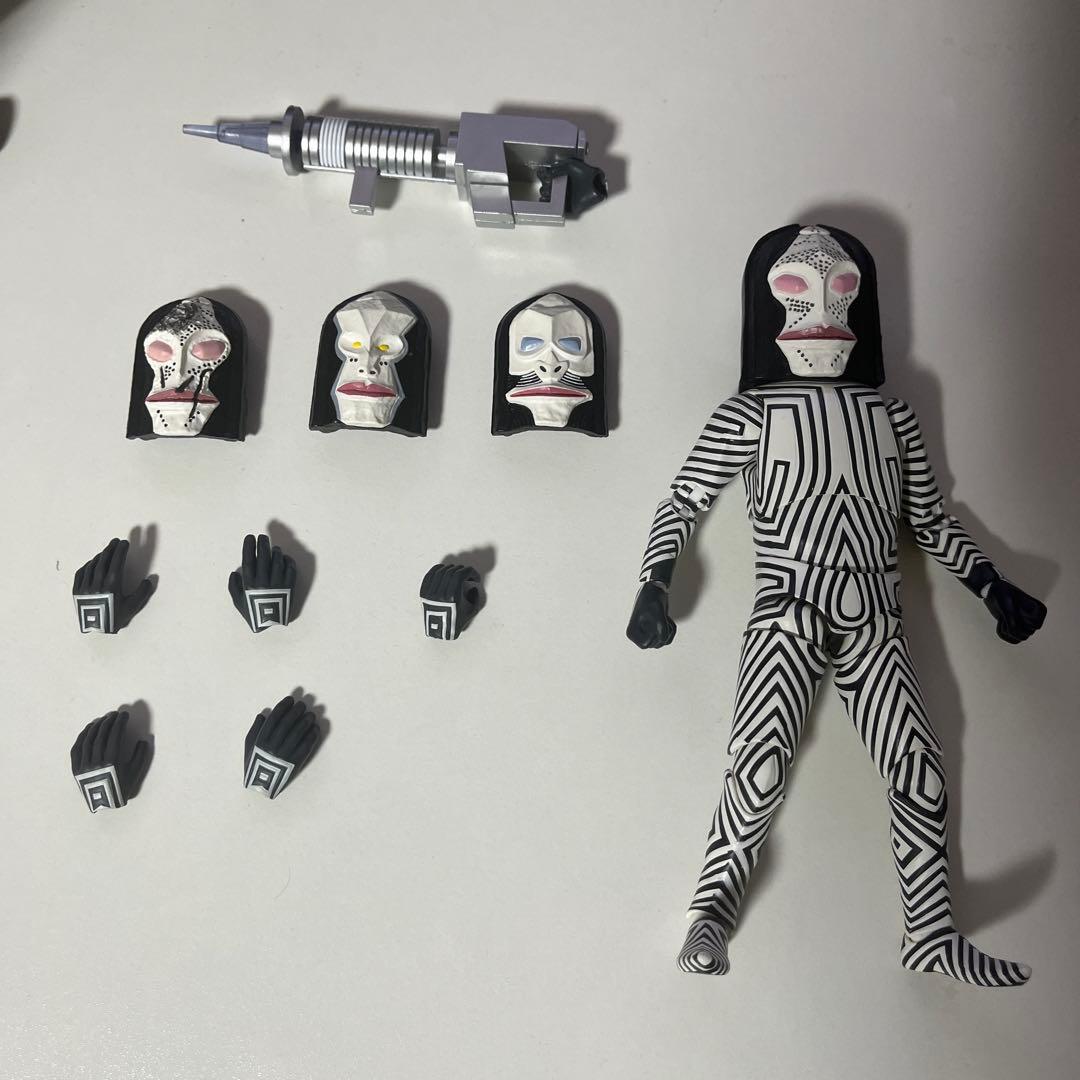 ダダ フィギュアーツ