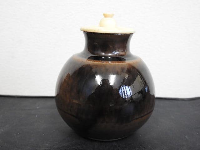 膳所　茶入　　共箱有　M１４７１