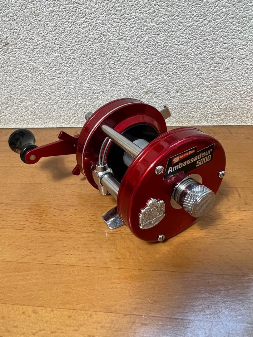 Ambassadeur 5000 アブガルシア　赤ナベ