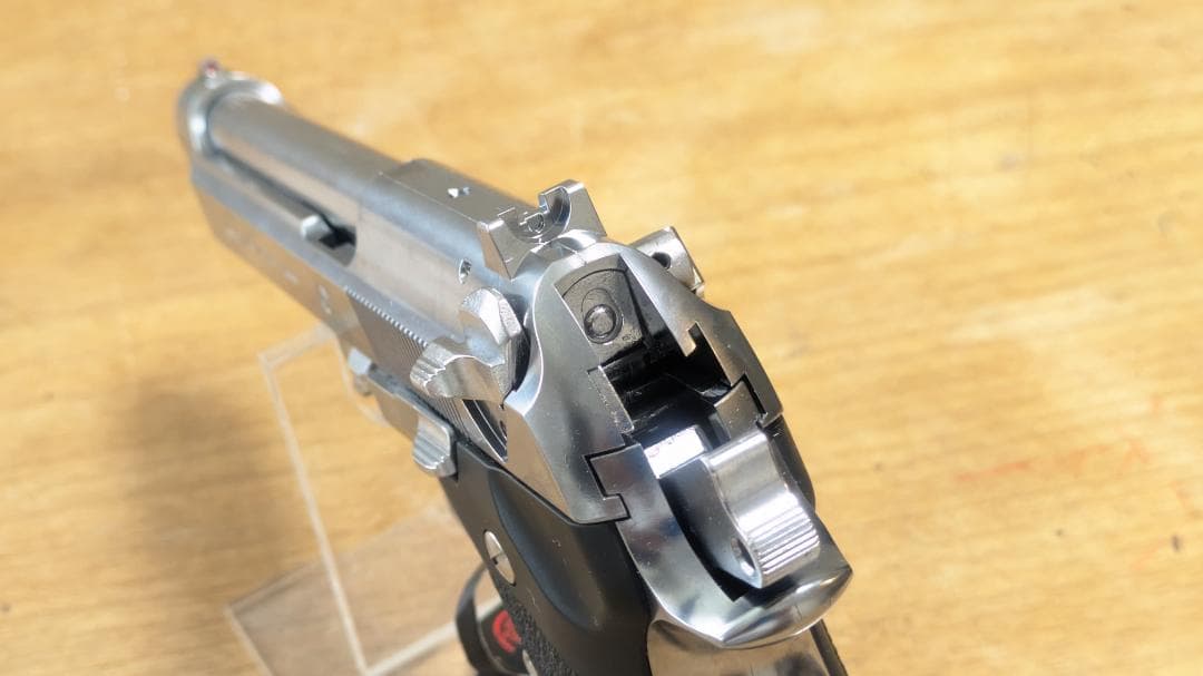 東京マルイ M92F クロームステンレス　付属完備　ガスブローバック　18才