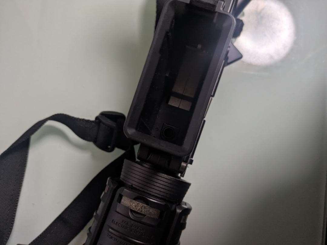 東京マルイ SR-16 ナイツ M4カービン スタンダード電動ガン18歳以上対象